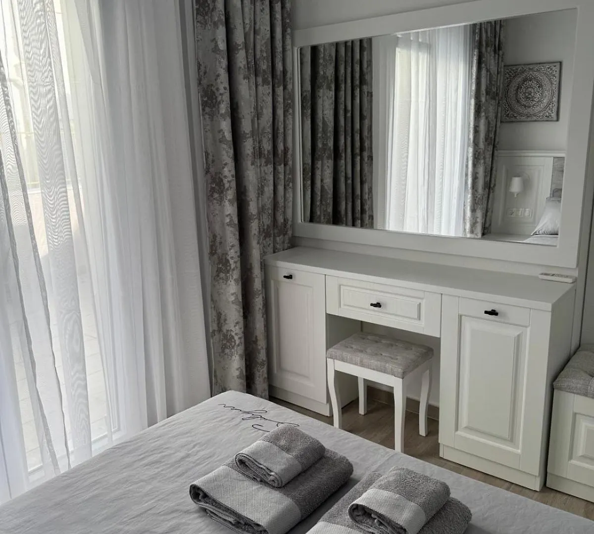 Exotic Apartments Nikiti