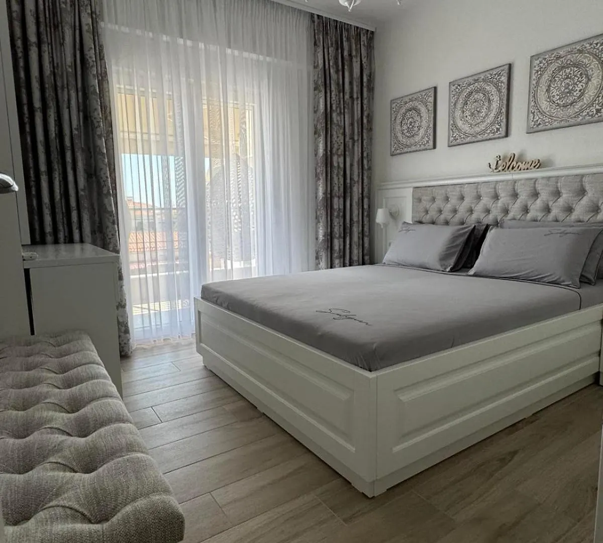 Exotic Apartments Nikiti